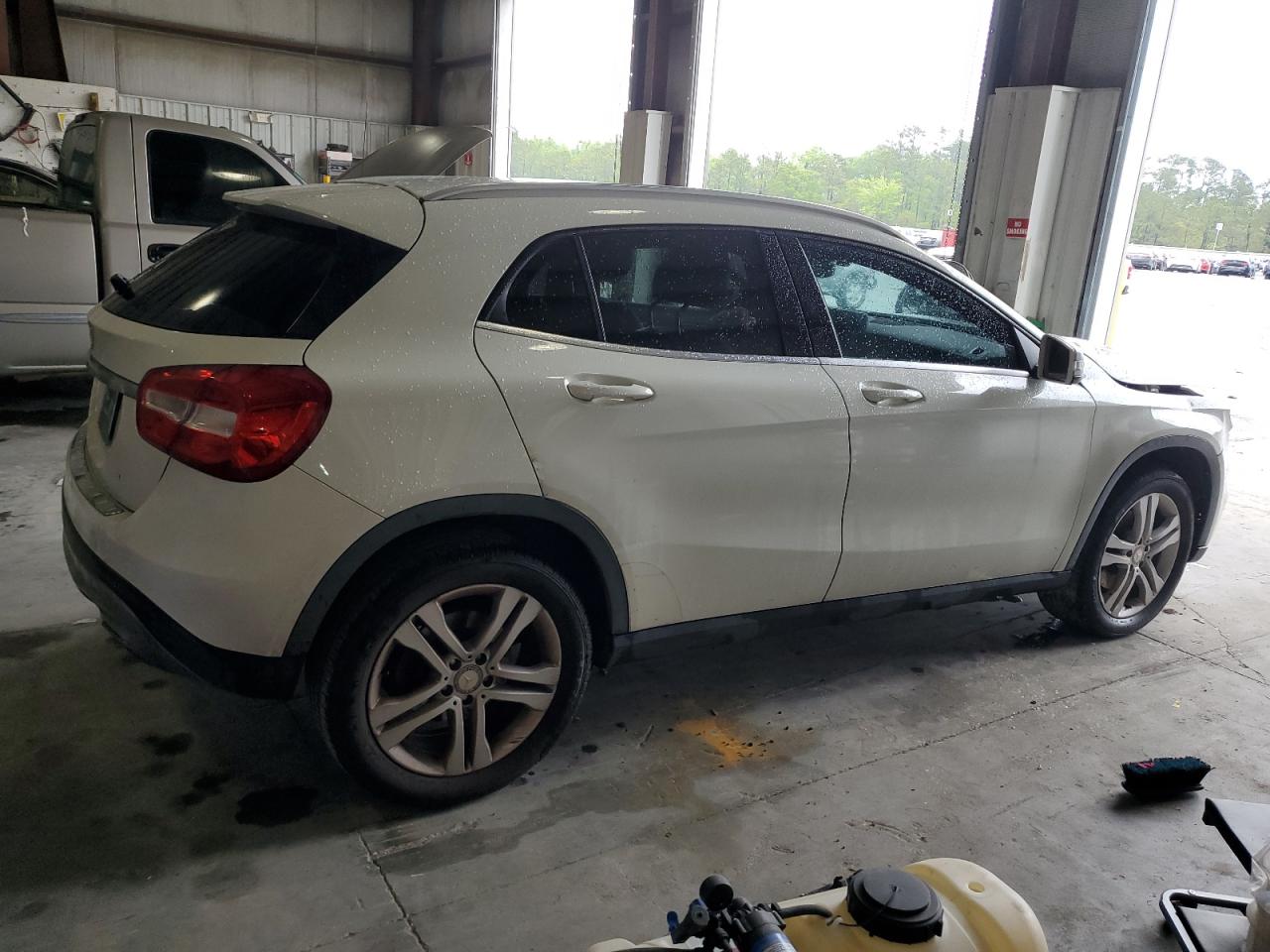 Photo 2 VIN: WDCTG4EB5HJ344904 - MERCEDES-BENZ GLA-KLASSE 