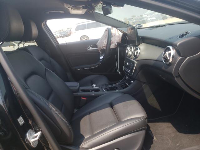 Photo 4 VIN: WDCTG4EB5JJ402919 - MERCEDES-BENZ GLA 250 