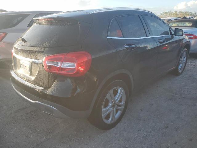 Photo 2 VIN: WDCTG4EB5JJ517665 - MERCEDES-BENZ GLA 250 