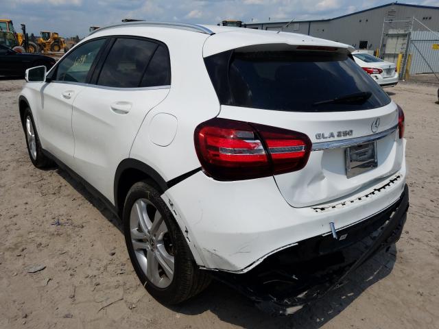 Photo 2 VIN: WDCTG4EB5KJ551641 - MERCEDES-BENZ GLA 250 