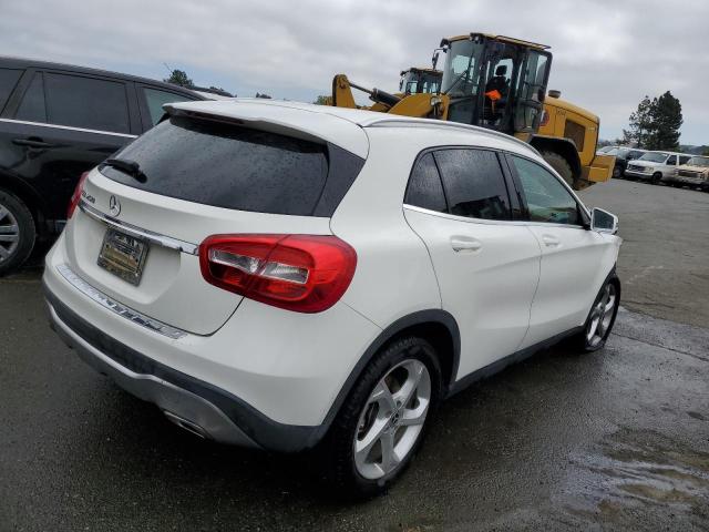 Photo 2 VIN: WDCTG4EB5KU016386 - MERCEDES-BENZ GLA-CLASS 