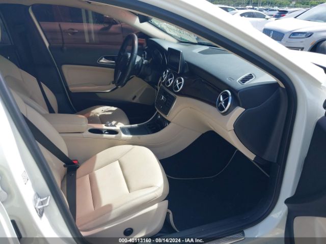 Photo 4 VIN: WDCTG4EB6FJ187185 - MERCEDES-BENZ GLA-CLASS 