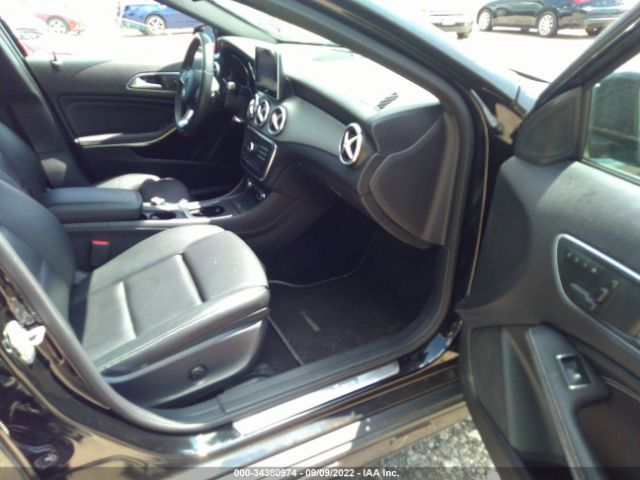 Photo 4 VIN: WDCTG4EB6HJ315962 - MERCEDES-BENZ GLA 