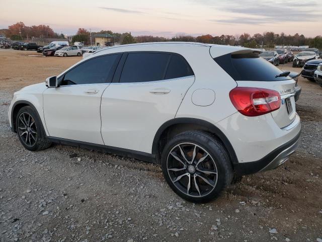 Photo 1 VIN: WDCTG4EB6HJ329246 - MERCEDES-BENZ GLA 250 