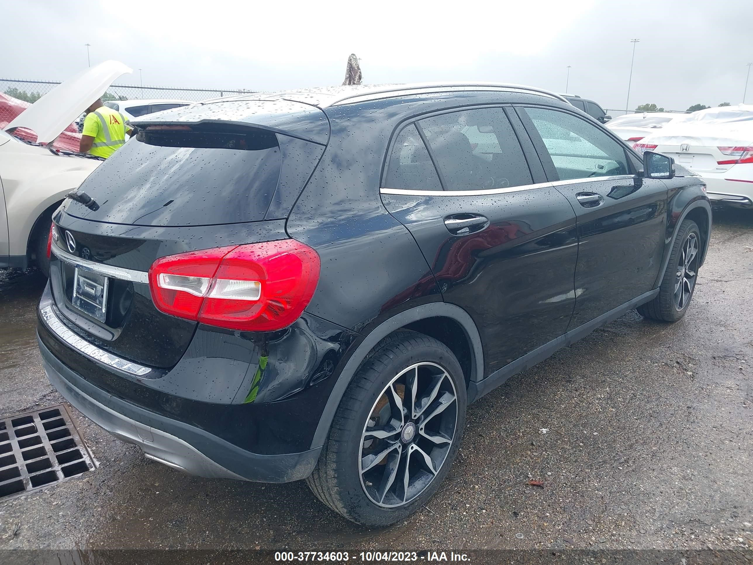 Photo 3 VIN: WDCTG4EB6HJ333748 - MERCEDES-BENZ GLA-KLASSE 