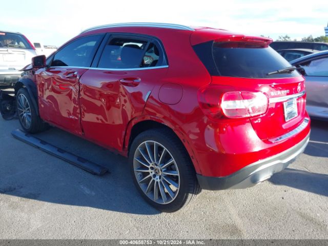 Photo 2 VIN: WDCTG4EB6JJ392224 - MERCEDES-BENZ GLA-CLASS 