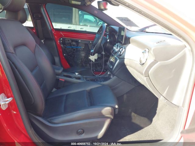 Photo 4 VIN: WDCTG4EB6JJ392224 - MERCEDES-BENZ GLA-CLASS 