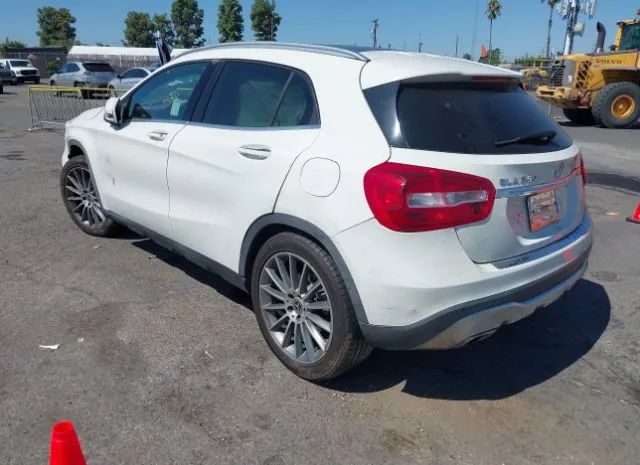 Photo 2 VIN: WDCTG4EB6JJ395723 - MERCEDES-BENZ GLA-KLASSE 