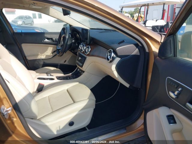 Photo 4 VIN: WDCTG4EB6JJ417803 - MERCEDES-BENZ GLA-CLASS 