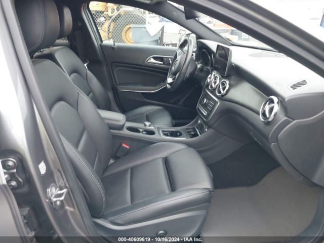 Photo 4 VIN: WDCTG4EB6JJ522535 - MERCEDES-BENZ GLA-CLASS 