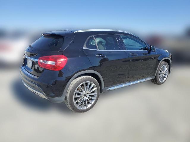 Photo 2 VIN: WDCTG4EB6KJ573020 - MERCEDES-BENZ GLA-CLASS 