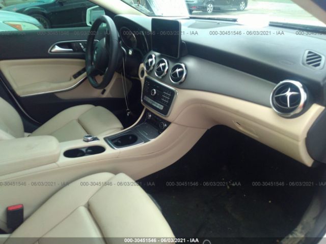 Photo 4 VIN: WDCTG4EB6LU025499 - MERCEDES-BENZ GLA 