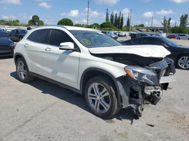 Photo 3 VIN: WDCTG4EB7GJ208806 - MERCEDES-BENZ GLA 250 