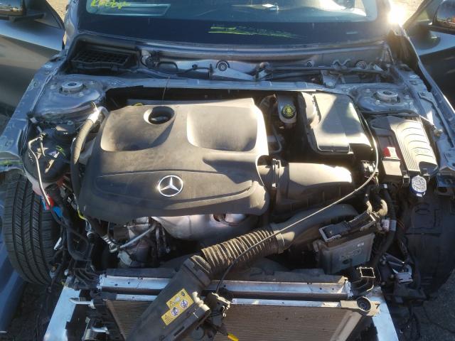 Photo 6 VIN: WDCTG4EB7HJ283054 - MERCEDES-BENZ GLA 250 