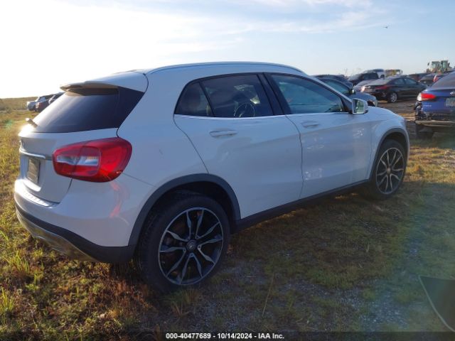 Photo 3 VIN: WDCTG4EB7HJ323584 - MERCEDES-BENZ GLA-CLASS 