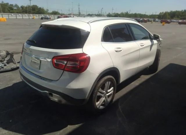 Photo 3 VIN: WDCTG4EB7JJ482045 - MERCEDES-BENZ GLA 