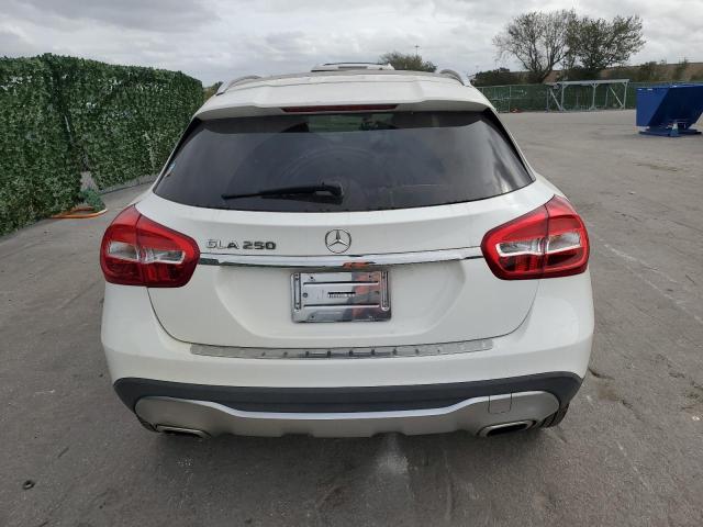 Photo 5 VIN: WDCTG4EB7JJ490985 - MERCEDES-BENZ GLA-CLASS 