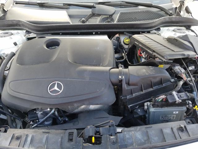 Photo 6 VIN: WDCTG4EB7JJ501239 - MERCEDES-BENZ GLA 250 