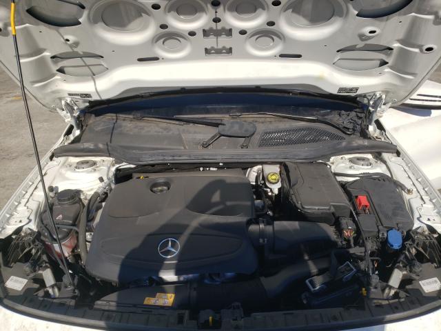 Photo 6 VIN: WDCTG4EB7KU002389 - MERCEDES-BENZ GLA 250 