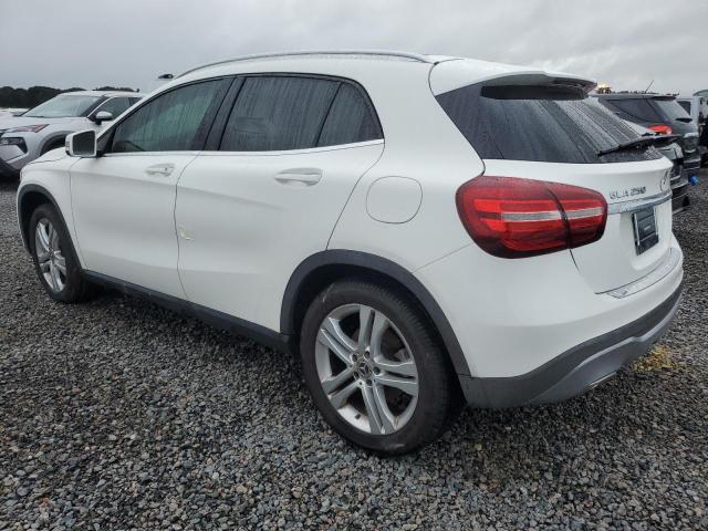 Photo 1 VIN: WDCTG4EB7KU004319 - MERCEDES-BENZ GLA 250 