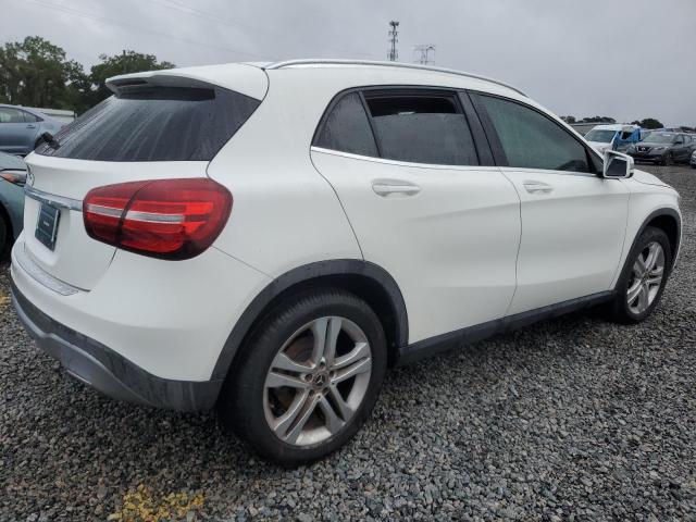 Photo 2 VIN: WDCTG4EB7KU004319 - MERCEDES-BENZ GLA 250 