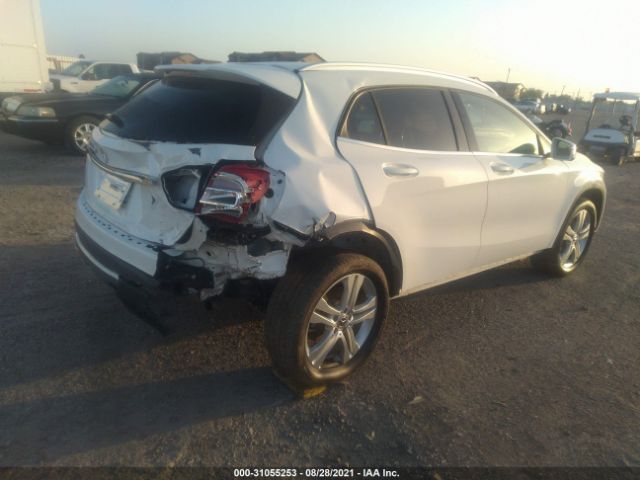 Photo 3 VIN: WDCTG4EB7KU004594 - MERCEDES-BENZ GLA 