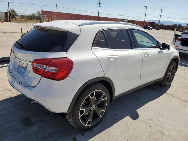 Photo 2 VIN: WDCTG4EB7LU028203 - MERCEDES-BENZ GLA-CLASS 