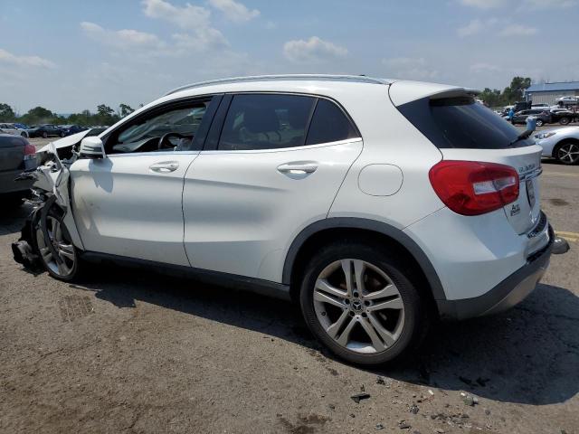 Photo 1 VIN: WDCTG4EB8JU000150 - MERCEDES-BENZ GLA-CLASS 