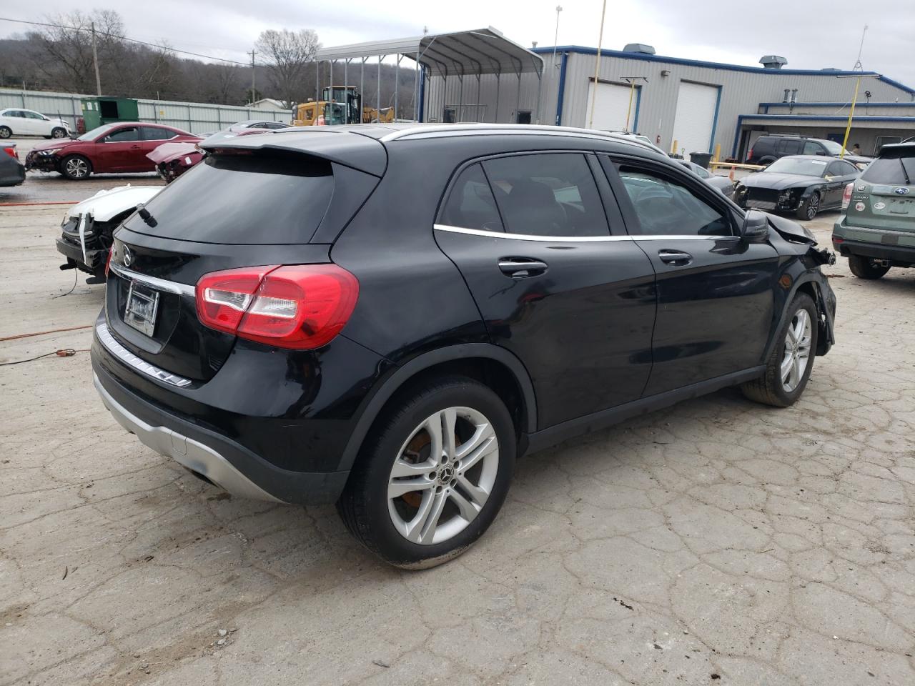 Photo 2 VIN: WDCTG4EB8KJ580020 - MERCEDES-BENZ GLA-KLASSE 