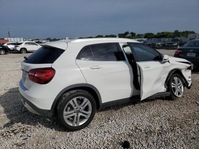 Photo 2 VIN: WDCTG4EB8LJ660077 - MERCEDES-BENZ GLA-CLASS 