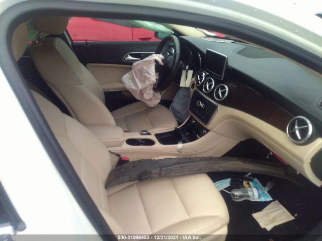 Photo 4 VIN: WDCTG4EB9FJ129426 - MERCEDES-BENZ GLA-CLASS 