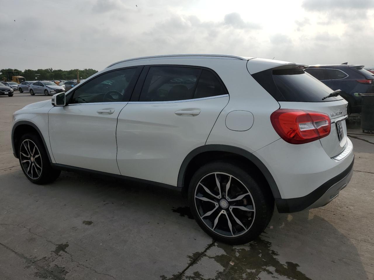 Photo 1 VIN: WDCTG4EB9FJ176276 - MERCEDES-BENZ GLA-KLASSE 