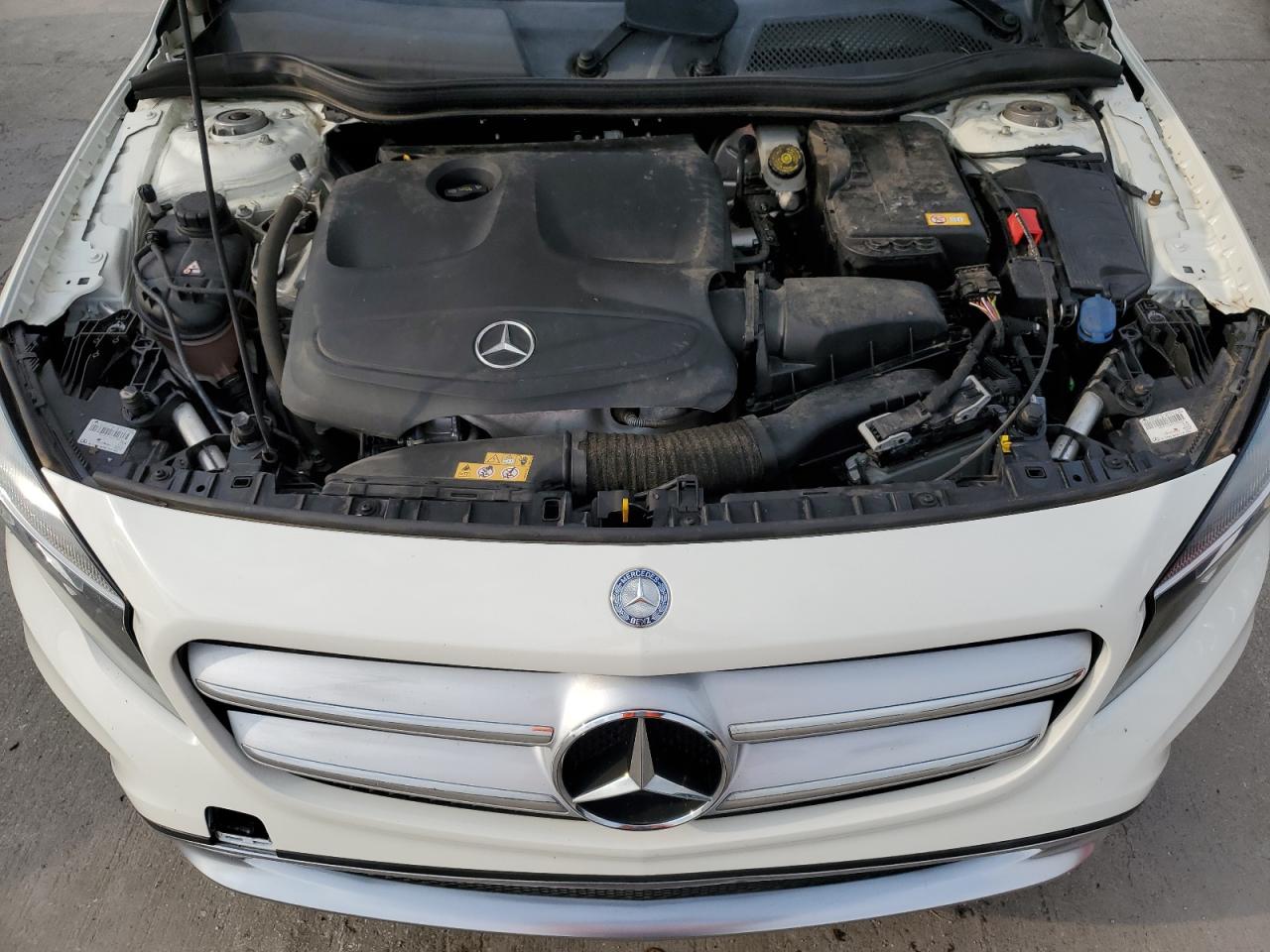 Photo 11 VIN: WDCTG4EB9FJ176276 - MERCEDES-BENZ GLA-KLASSE 