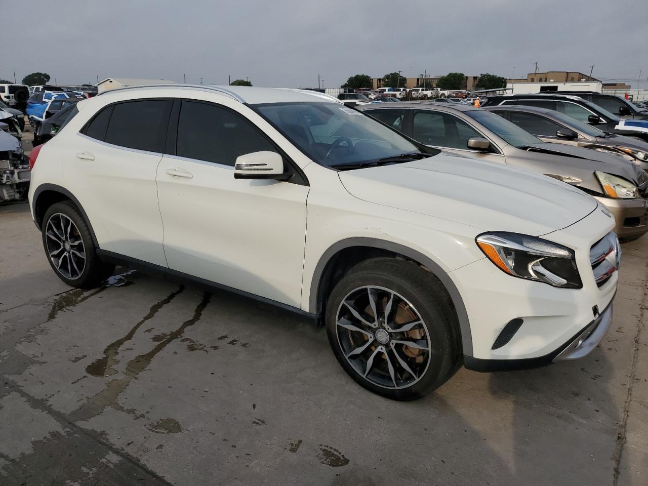 Photo 3 VIN: WDCTG4EB9FJ176276 - MERCEDES-BENZ GLA-KLASSE 