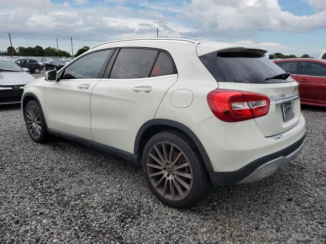 Photo 1 VIN: WDCTG4EB9JJ409310 - MERCEDES-BENZ GLA 250 