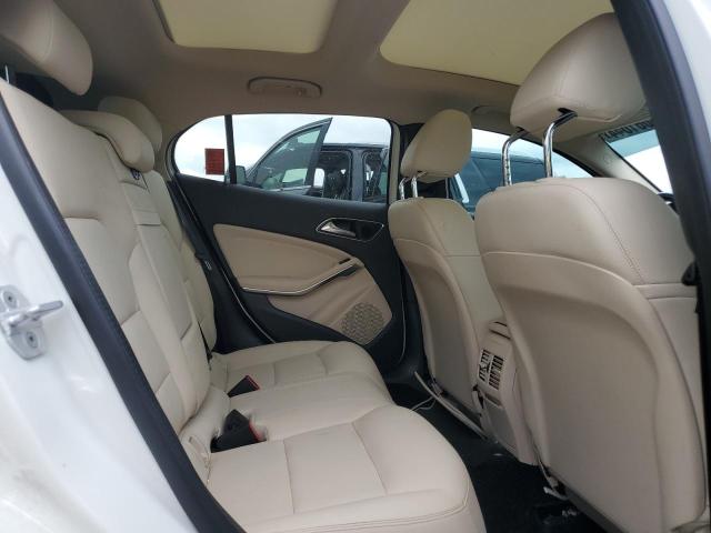 Photo 9 VIN: WDCTG4EB9JJ409310 - MERCEDES-BENZ GLA 250 