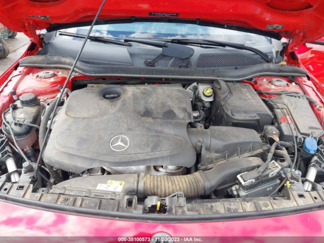 Photo 9 VIN: WDCTG4EB9JJ457969 - MERCEDES-BENZ GLA 250 