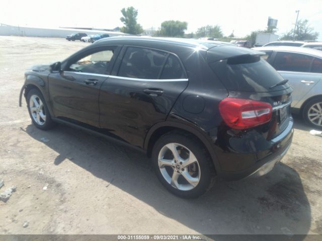 Photo 2 VIN: WDCTG4EB9KJ551948 - MERCEDES-BENZ GLA 