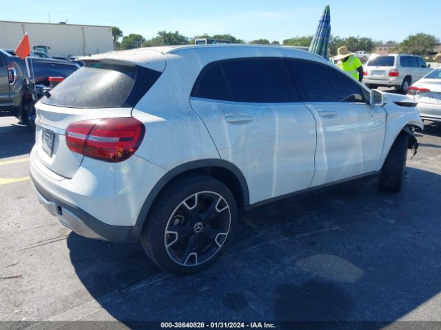 Photo 3 VIN: WDCTG4EB9KJ552128 - MERCEDES-BENZ GLA 250 