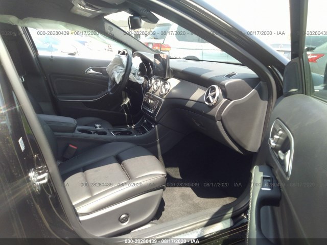 Photo 4 VIN: WDCTG4EB9KU009098 - MERCEDES-BENZ GLA 