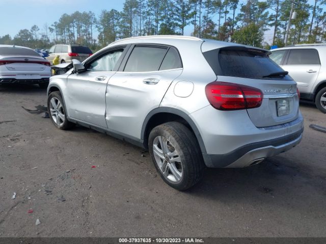 Photo 2 VIN: WDCTG4EB9KU018450 - MERCEDES-BENZ GLA 