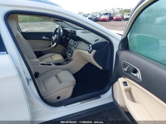 Photo 4 VIN: WDCTG4EB9LU024122 - MERCEDES-BENZ GLA-CLASS 