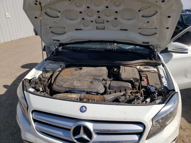 Photo 6 VIN: WDCTG4EBXHJ329606 - MERCEDES-BENZ GLA 250 