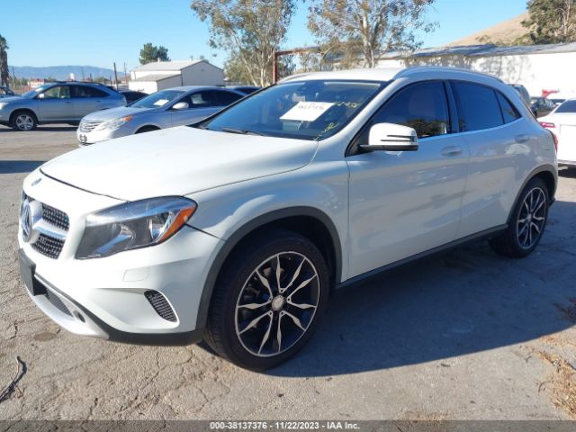 Photo 1 VIN: WDCTG4EBXHJ337348 - MERCEDES-BENZ GLA 250 