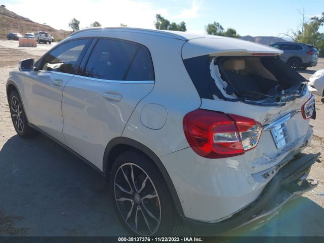 Photo 2 VIN: WDCTG4EBXHJ337348 - MERCEDES-BENZ GLA 250 