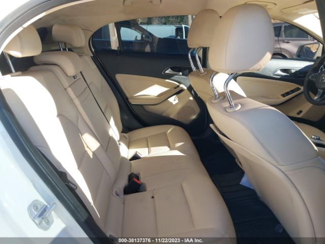 Photo 7 VIN: WDCTG4EBXHJ337348 - MERCEDES-BENZ GLA 250 