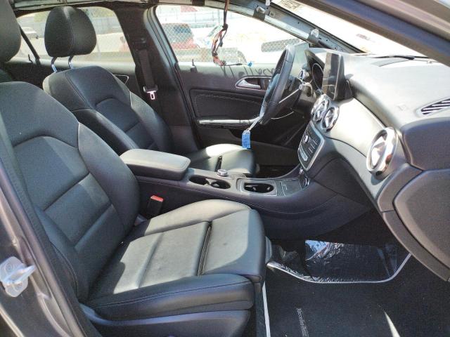 Photo 4 VIN: WDCTG4EBXJJ450402 - MERCEDES-BENZ GLA 250 