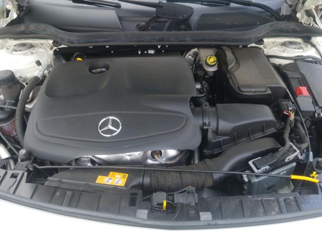 Photo 6 VIN: WDCTG4EBXJJ458094 - MERCEDES-BENZ GLA-250 