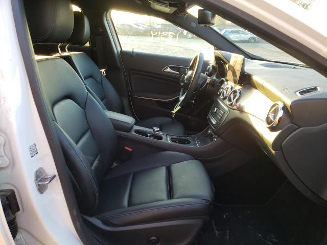 Photo 4 VIN: WDCTG4EBXLU027837 - MERCEDES-BENZ GLA 