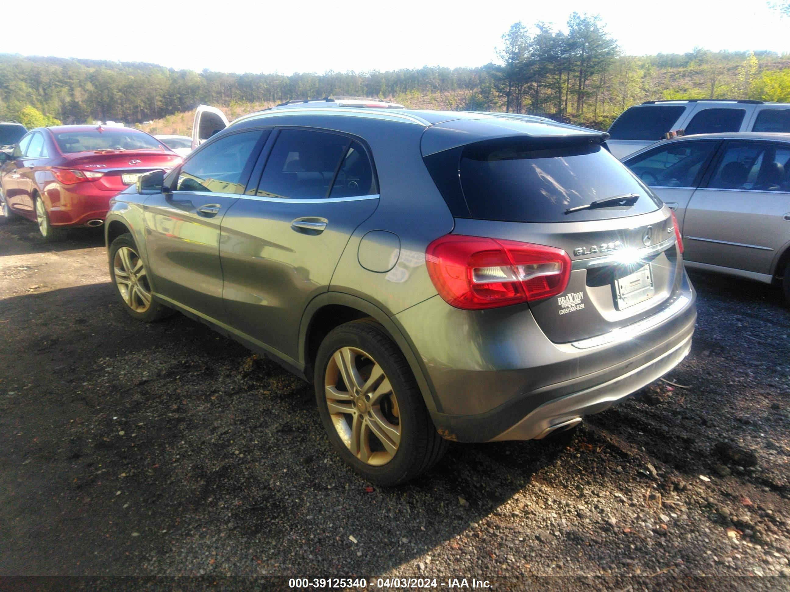 Photo 3 VIN: WDCTG4GB0FJ113323 - MERCEDES-BENZ GLA-KLASSE 